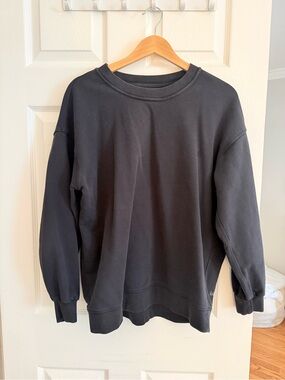Lululemon crewneck sweatshirt in Black